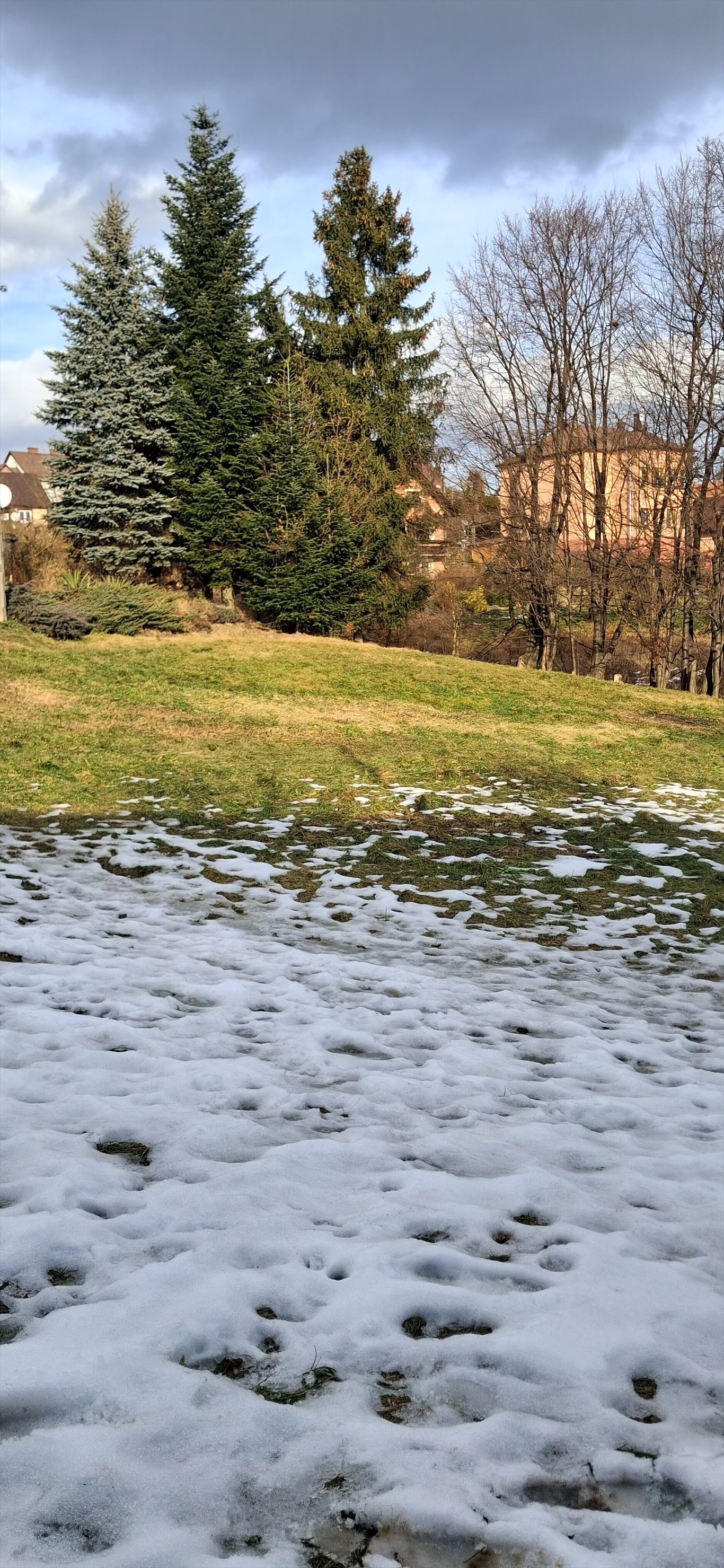 Działka budowlana na sprzedaż Świątniki Górne  1 693m2 Foto 3