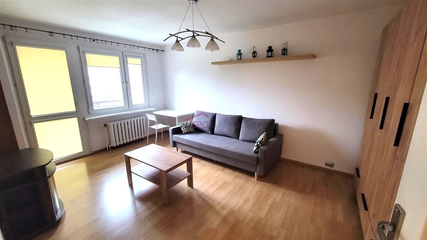 Dwupokojowe 48 m² z balkonem, blisko Doliny 3 Stawów - zapraszam Katowice, os. Paderewskiego  48m2 Foto 1
