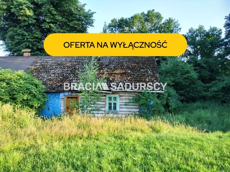 Malownicza działka z drewnianym domem do remontu 76 m² Dobczyce, Nowa Wieś  76m2 Foto 1