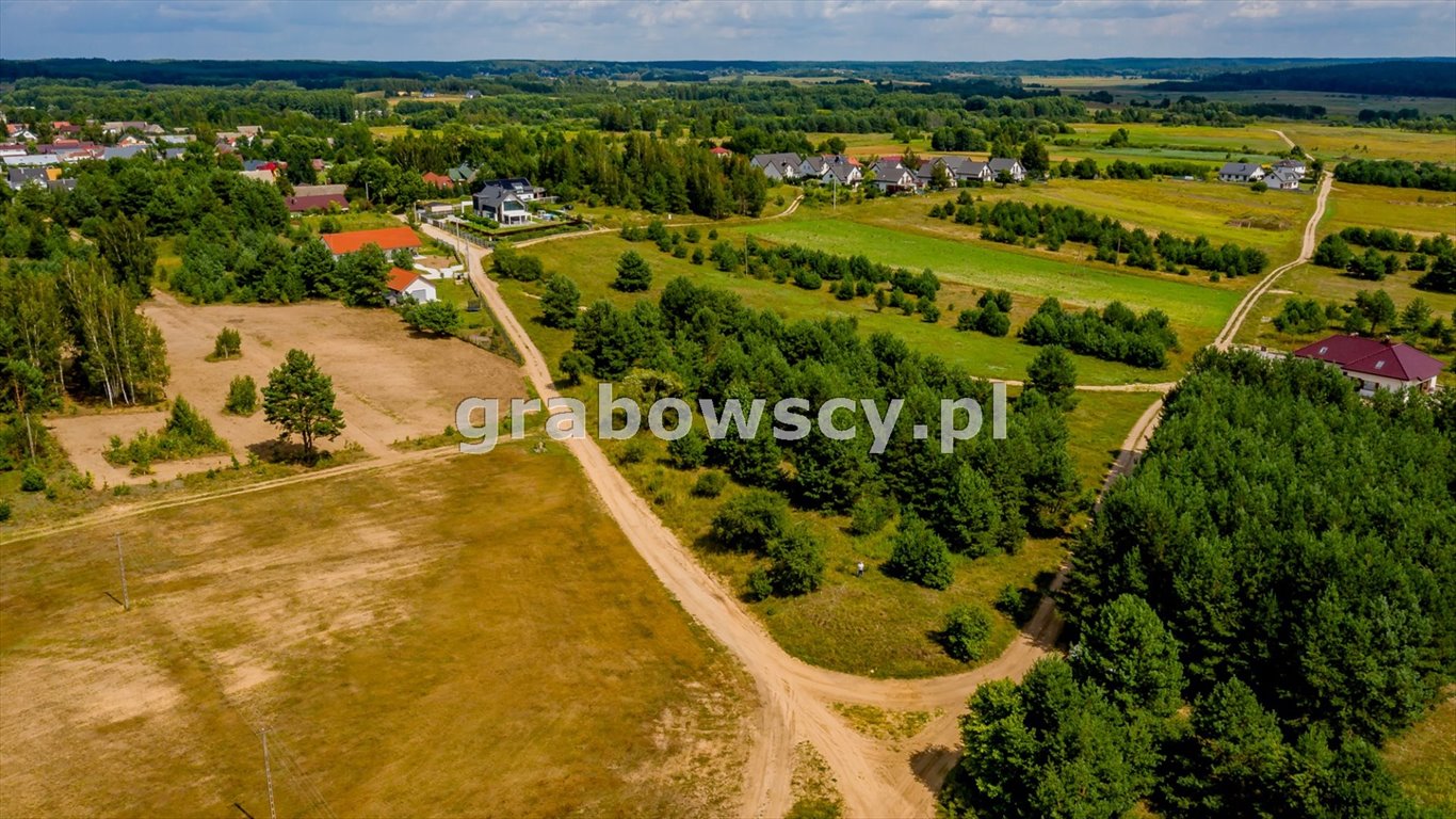 Działka budowlana na sprzedaż Dąbrówki  847m2 Foto 1