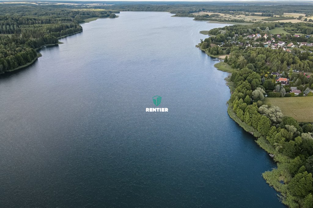 Na sprzedaż działka 5300 m² z domkiem i linią jeziora Krzemień Krzemień  5 300m2 Foto 1