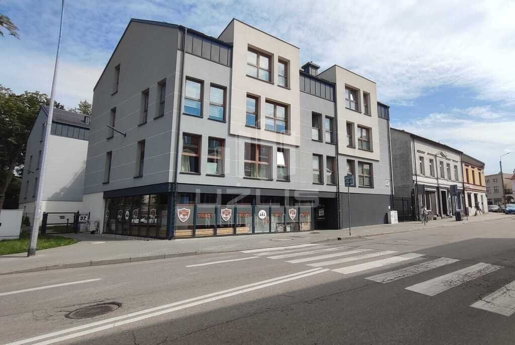 Lokal usługowy 179 m2 z dużymi witrynami i parkingiem Tczew, Stefana Kardynała Wyszyńskiego  179m2 Foto 1