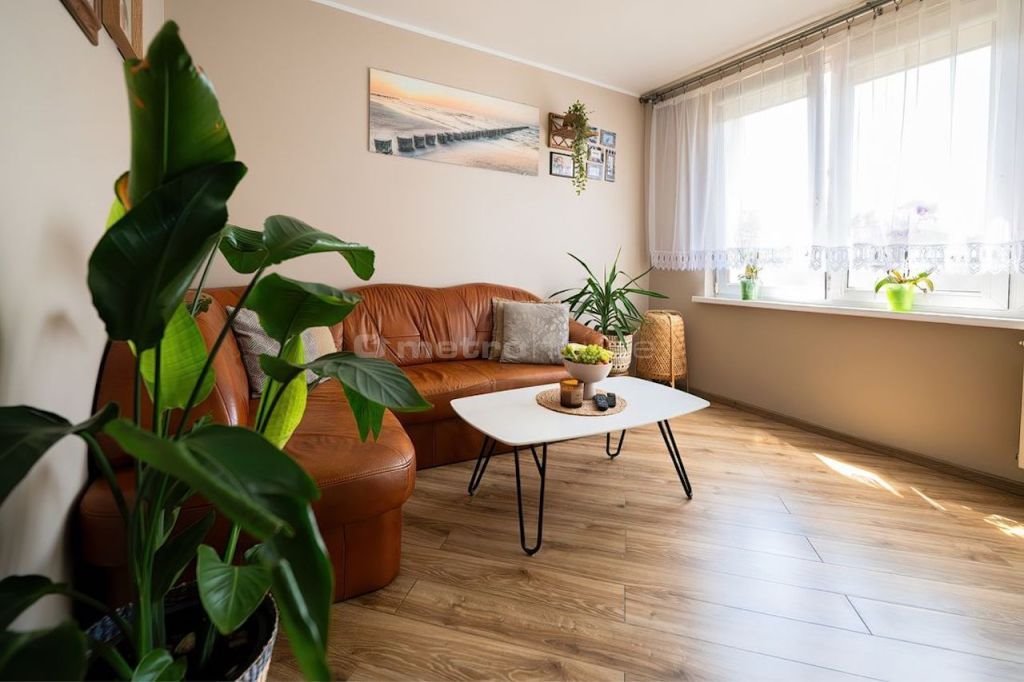 Mieszkanie trzypokojowe na sprzedaż Chorzów, Chorzów II  45m2 Foto 1