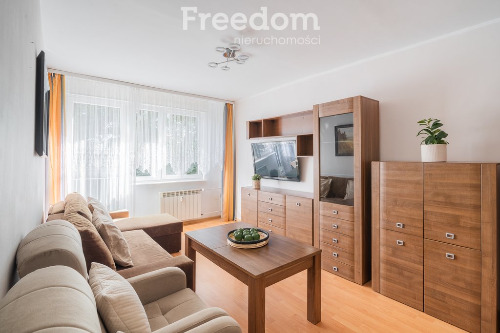 Mieszkanie dwupokojowe na sprzedaż Kołobrzeg, Grochowska  37m2 Foto 1