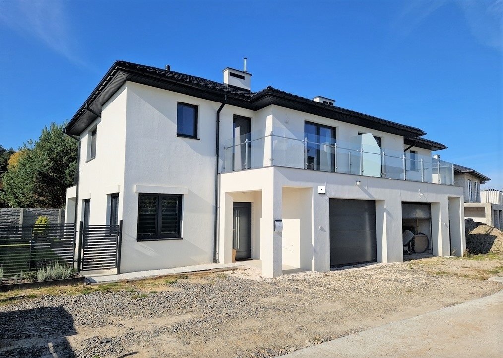 Polecam dom bliźniak 150 m² z garażem i tarasami w cichej okolicy Tajęcina  150m2 Foto 1