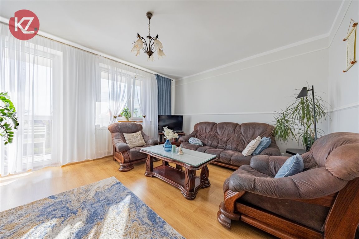 Mieszkanie czteropokojowe  na sprzedaż Szydłowo  87m2 Foto 1