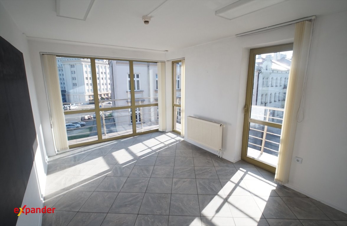 Lokal biurowy 103 m² w centrum Rzeszowa - klimatyzacja Rzeszów, Śródmieście, Bernardyńska  103m2 Foto 1