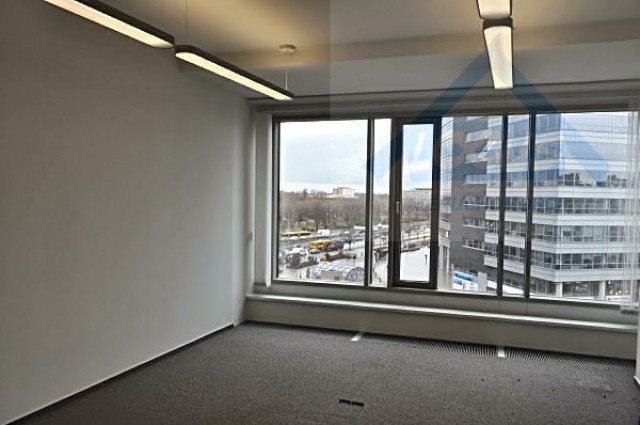 Lokal użytkowy na wynajem Warszawa, Śródmieście  1 550m2 Foto 5