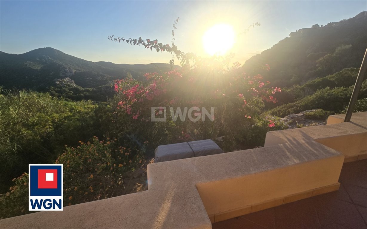 Urokliwa willa 74 m² z ogrodem i basenem w Costa Paradiso Włochy, Costa Paradiso  74m2 Foto 1