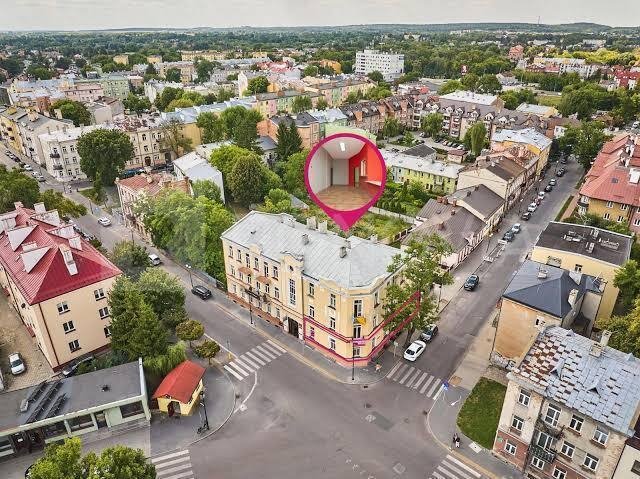 Zapraszam atrakcyjny lokal 134 m² z piwnicą w centrum Chełma Chełm  133m2 Foto 1