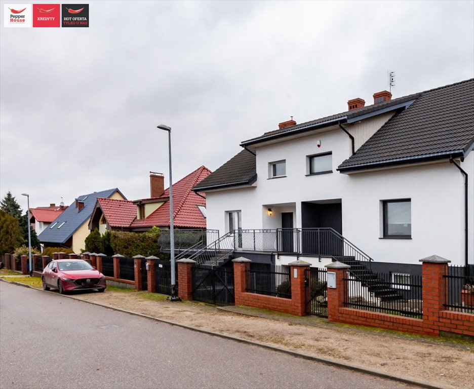 Dom bliźniak z dużym ogrodem i piwnicą (159 m²) Mosty, Jesionowa  159m2 Foto 1