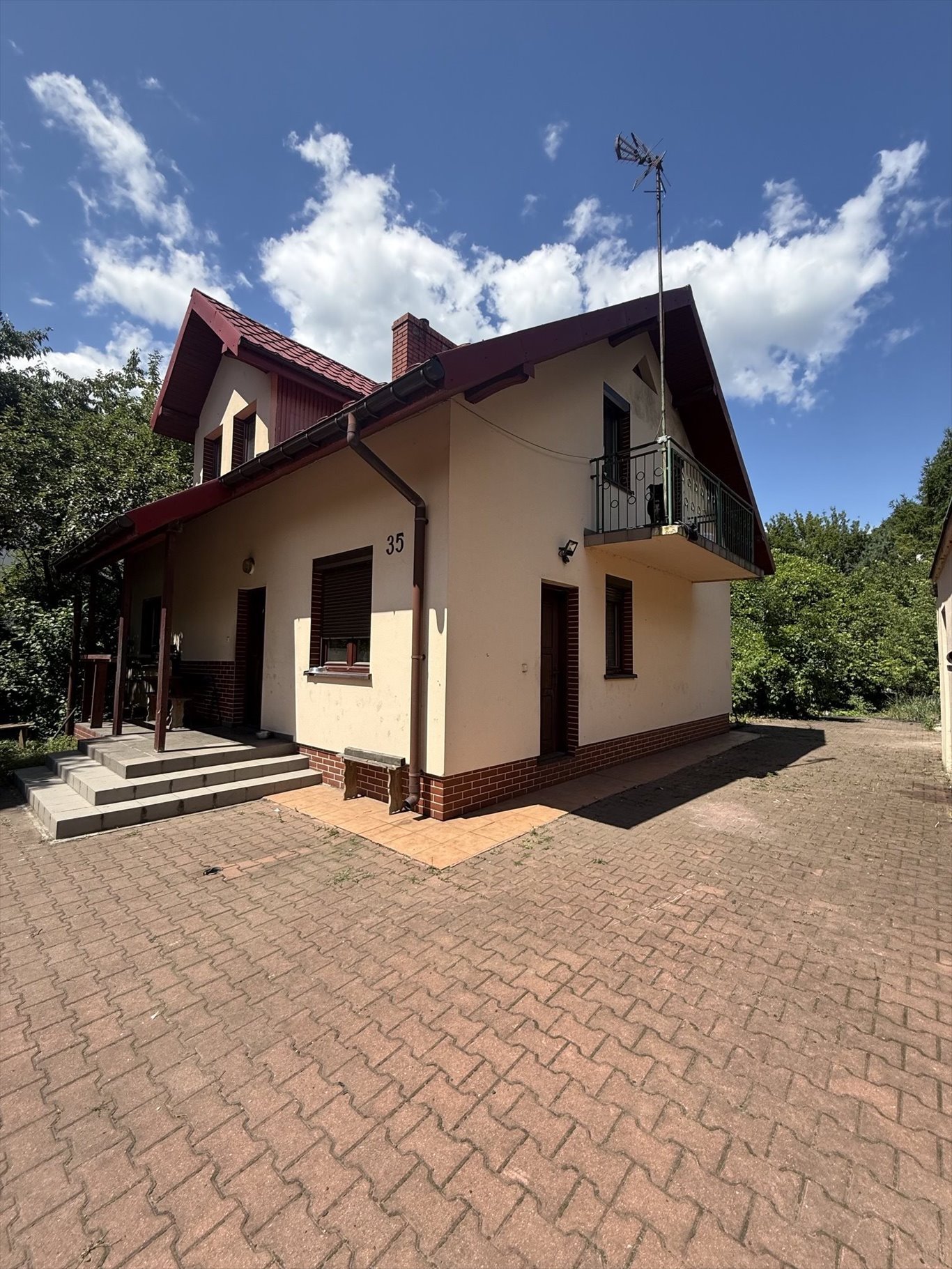 Przestronny dom 140 m² z dużą działką w Będzinie - zapraszam Będzin  140m2 Foto 1