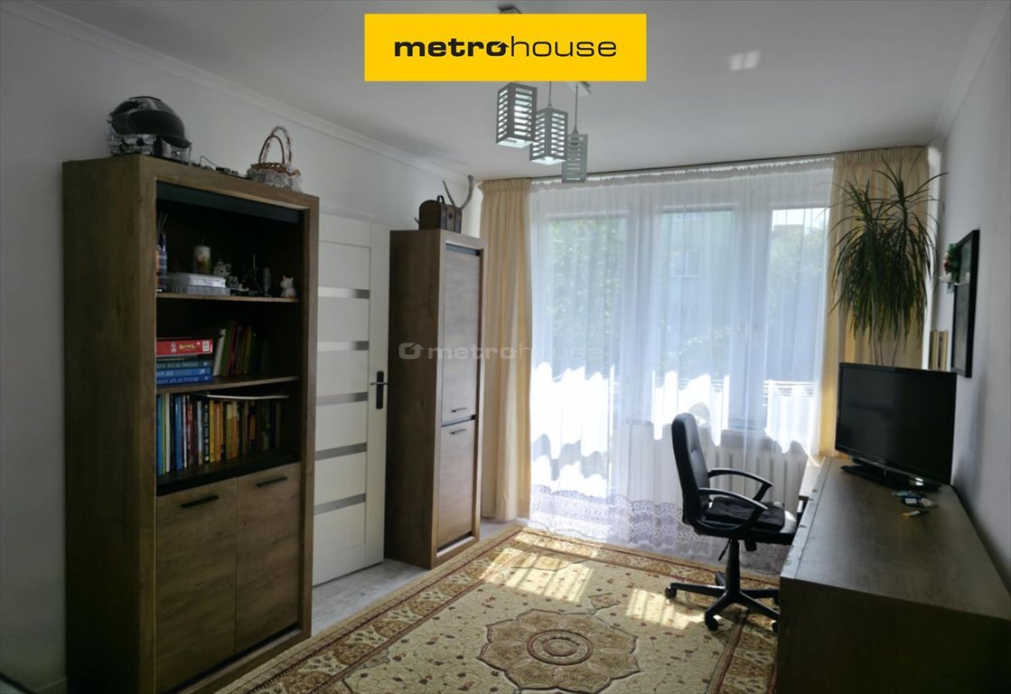 Mieszkanie trzypokojowe na sprzedaż Międzyrzec Podlaski, Partyzantów  48m2 Foto 1