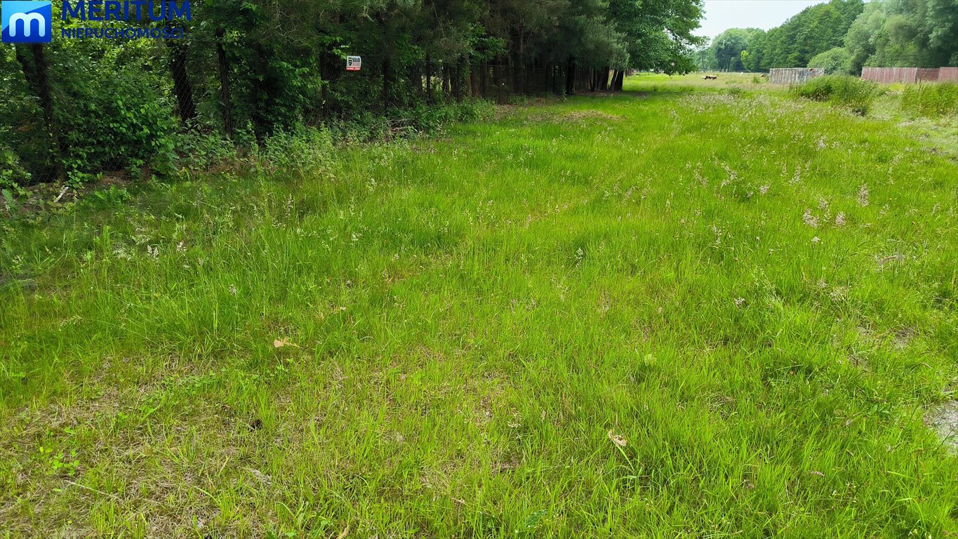 Działka budowlana 1670 m² w Kozerkach z WZ, media, dojazd asfalt Kozerki  1 670m2 Foto 1