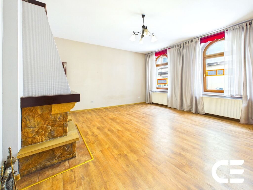 Przestronne 67 m² mieszkanie z kominkiem i pokojem na 2 piętrze! Polecam! Bierutów, Oleśnicka  67m2 Foto 1