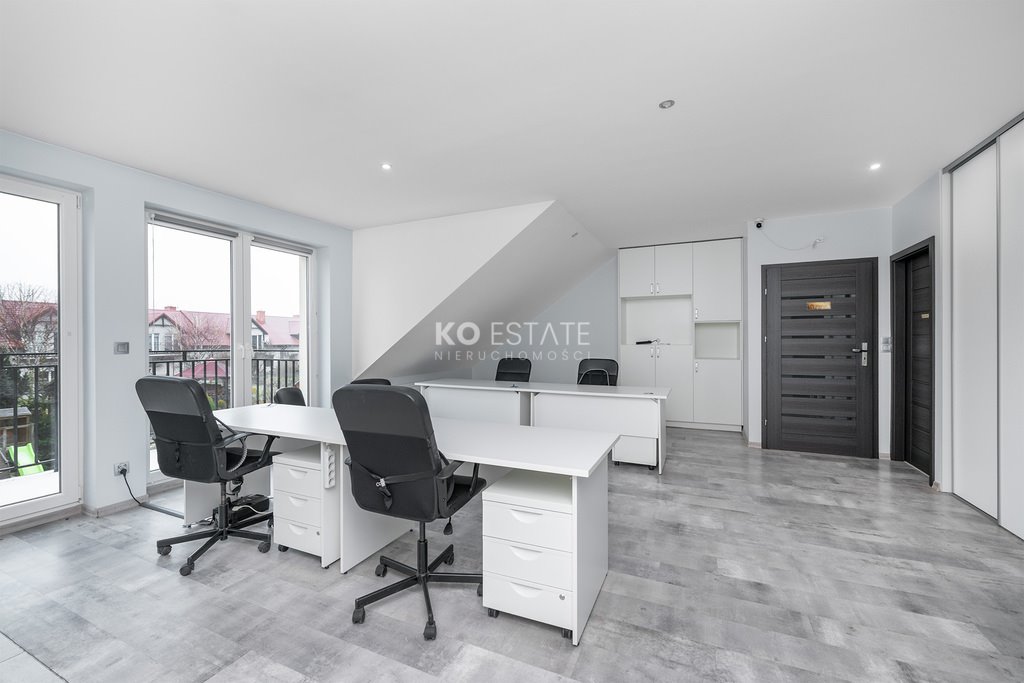 Nowoczesny lokal biurowy 161 m² - gotowy do pracy od zaraz! Zapraszam Zacharzyce, Jabłeczna  121m2 Foto 1