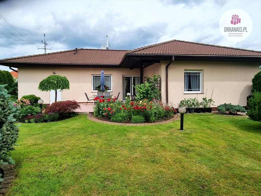 Dom wolnostojący 150 m2 z dużym tarasem i garażem Warkały, ul. Miła  150m2 Foto 1