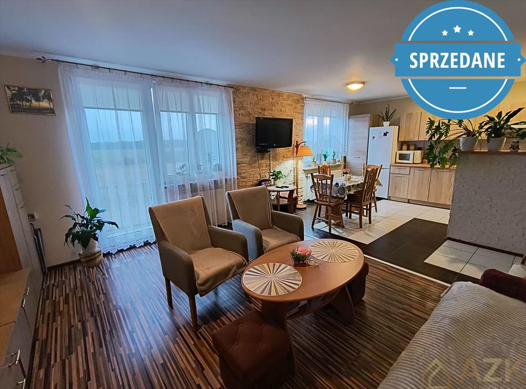 Sprzedam komfortowe 45 m² mieszkanie z balkonem i piwnicą Konin  45m2 Foto 1