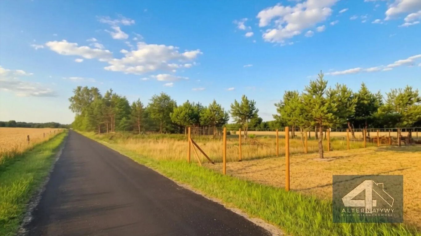 Polecam działkę 3000 m² z potencjałem inwestycyjnym w Zawadowie Zawadów  3 000m2 Foto 1