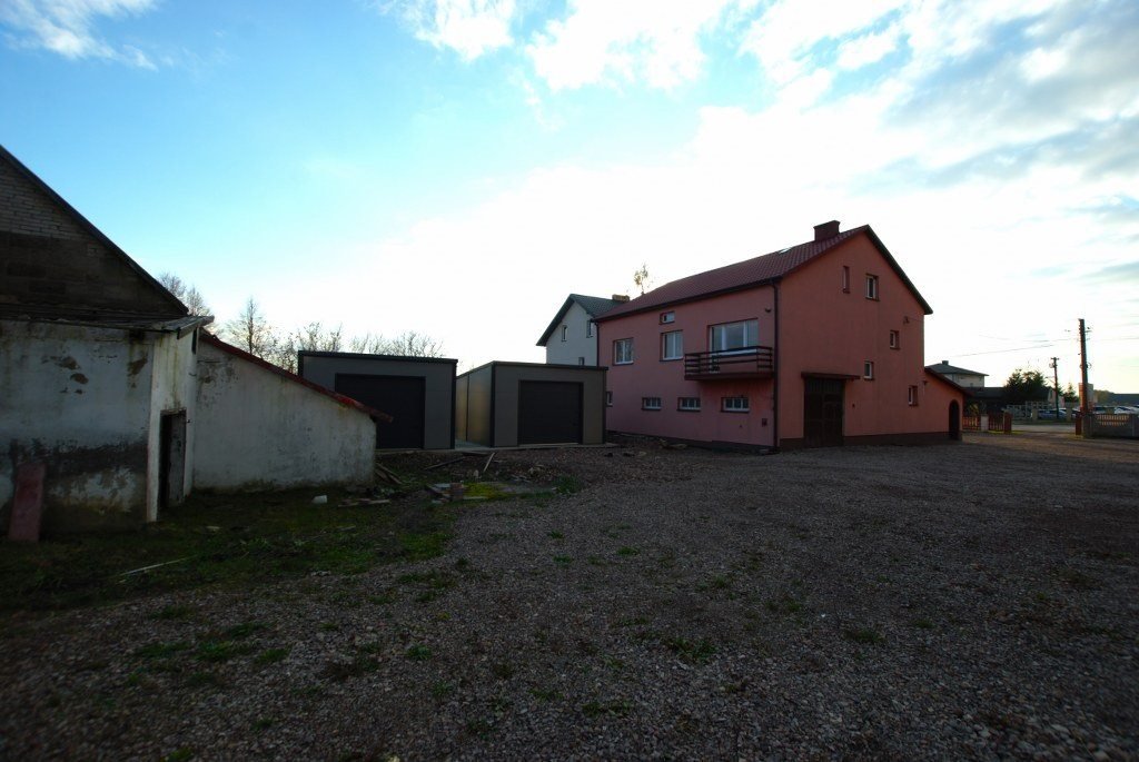 Działka 900 m² z garażami, media, przy DK 74 Górno  900m2 Foto 1