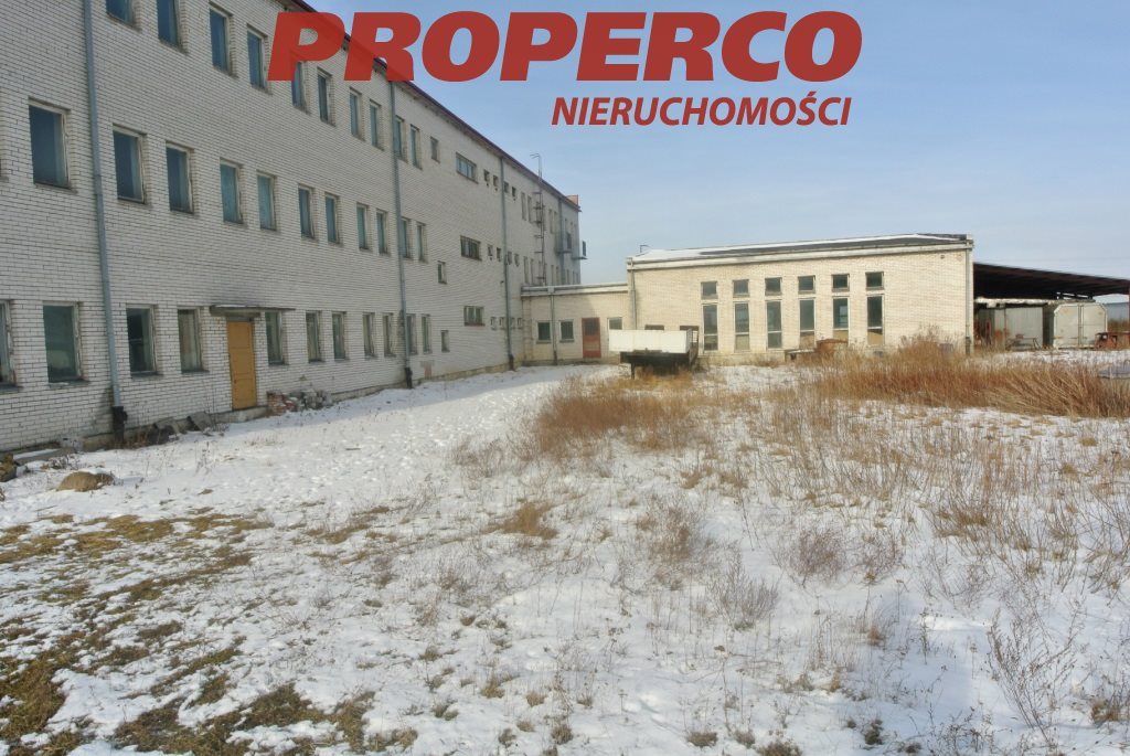 Na sprzedaż teren przemysłowy 17 184 m² z infrastrukturą w Jędrzejowie Jędrzejów  17 184m2 Foto 1