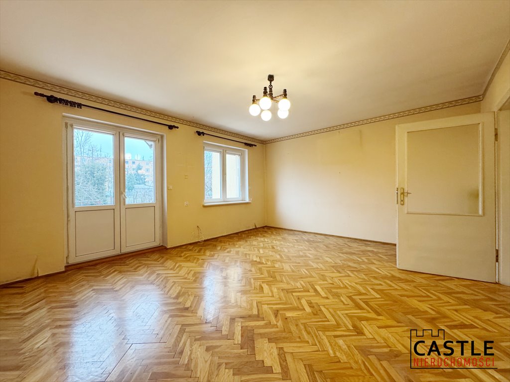 Dom w Jarocinie z dużym potencjałem i pięknym ogrodem Jarocin  168m2 Foto 1