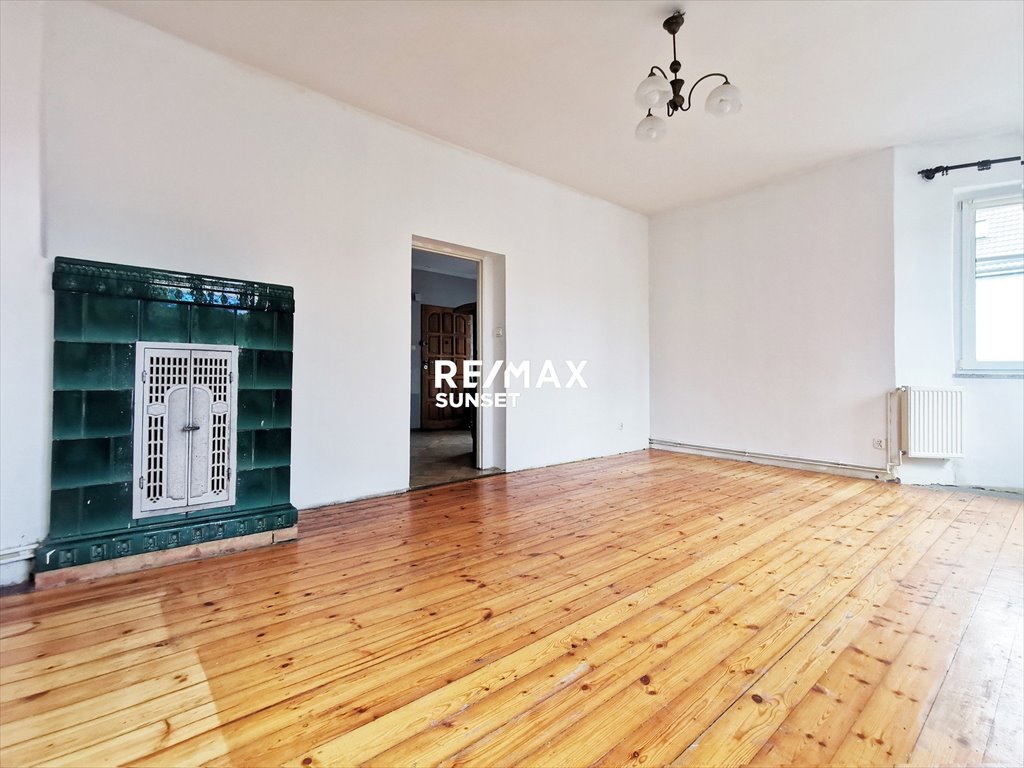 Mieszkanie czteropokojowe  na sprzedaż Białogard, Lipowa 40  111m2 Foto 1