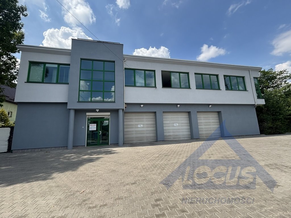 Zapraszam do obejrzenia budynku 722 m² z magazynami i biurami: Warszawa Włochy: Jutrzenki