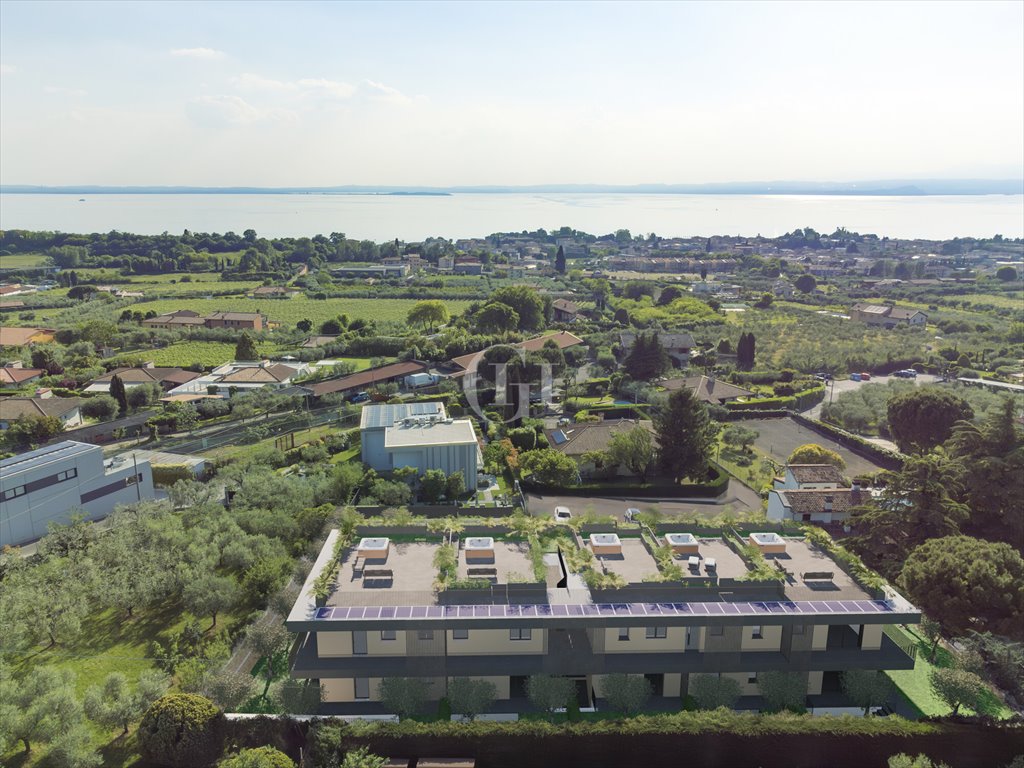 Ekskluzywne mieszkanie z panoramicznym widokiem na jezioro Garda Włochy, Bardolino  60m2 Foto 1