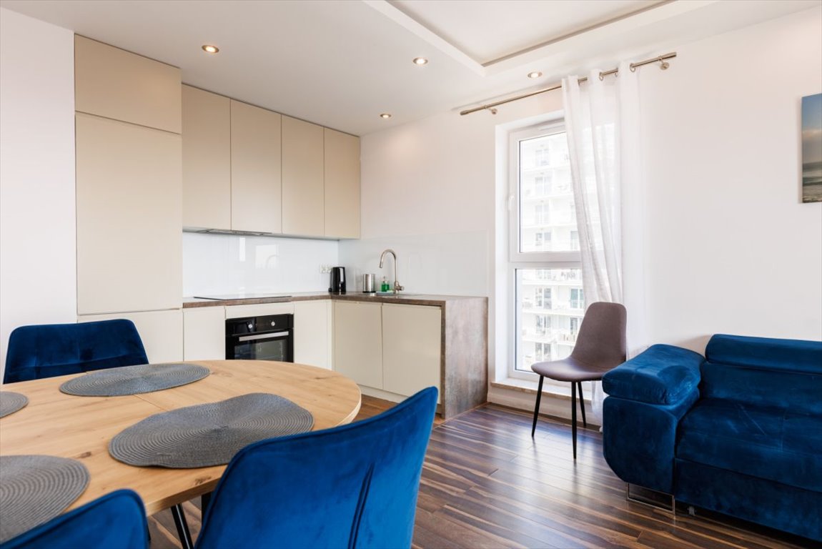 Mieszkanie trzypokojowe na wynajem Gdańsk, Przymorze, Obrońców Wybrzeża  65m2 Foto 1