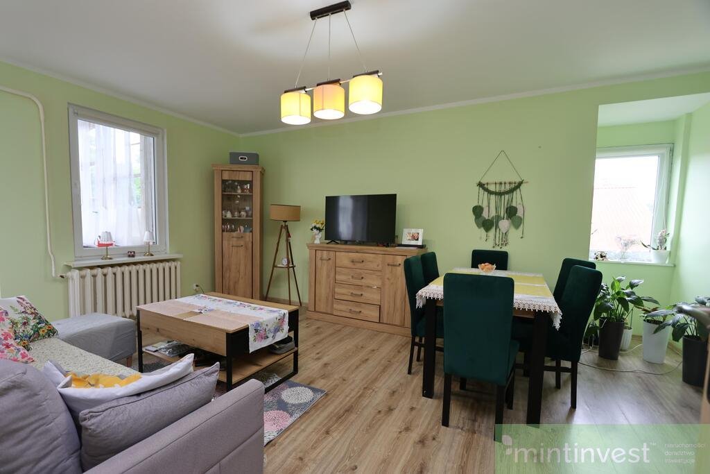 Na sprzedaż przestronne mieszkanie 76 m² z ogródkiem w Wolinie Wolin, Parkowa  76m2 Foto 1