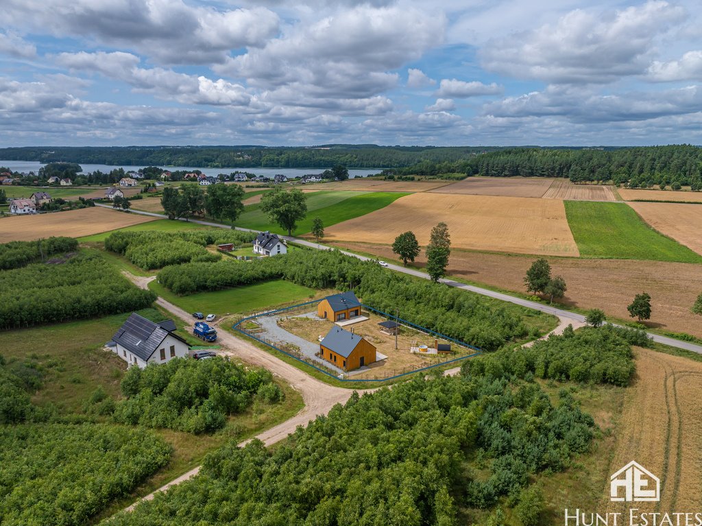 Dom na sprzedaż Zgorzałe  140m2 Foto 1