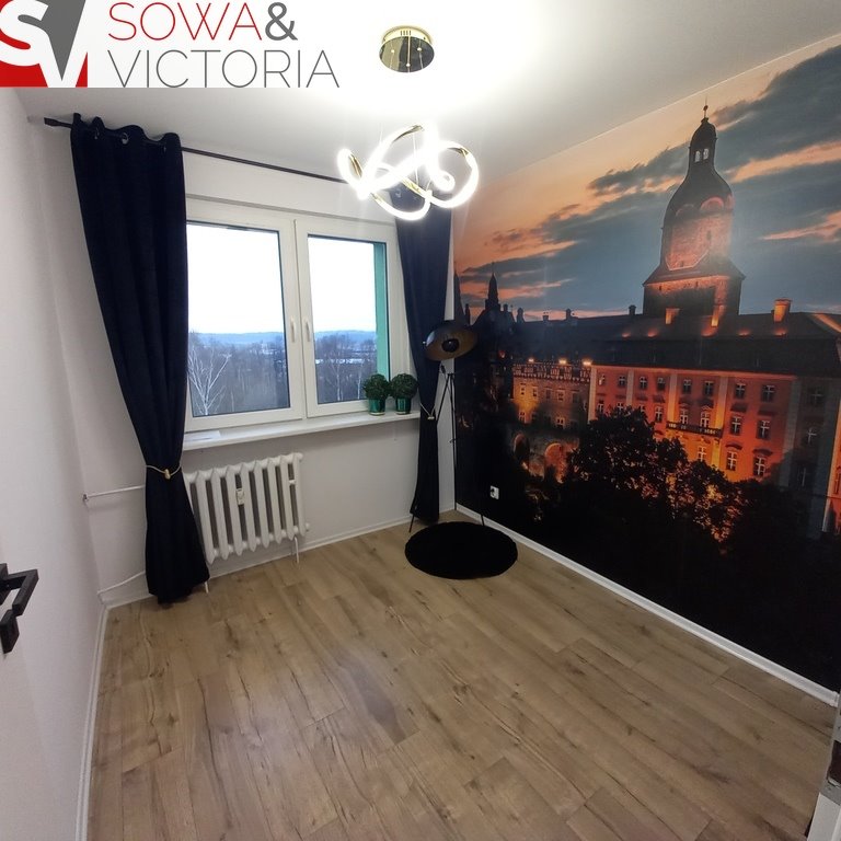 Mieszkanie trzypokojowe na sprzedaż Wałbrzych, Piaskowa Góra  45m2 Foto 1