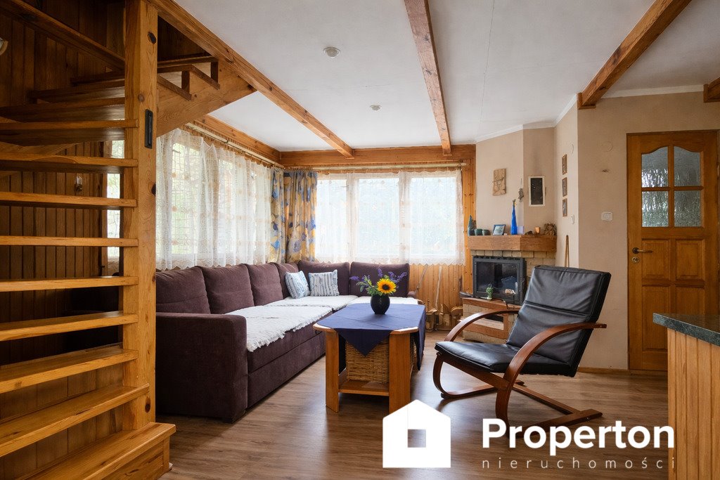 Wolnostojący dom nad jeziorem z tarasem i pomostem Myślibórz Wielki  98m2 Foto 1