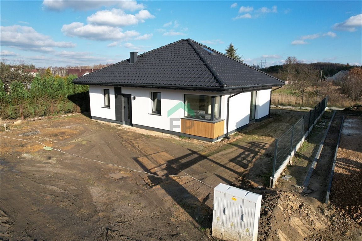 Dom 100 m2 w Mirowie z możliwością wiaty i bez PCC Częstochowa, Mirów  100m2 Foto 1