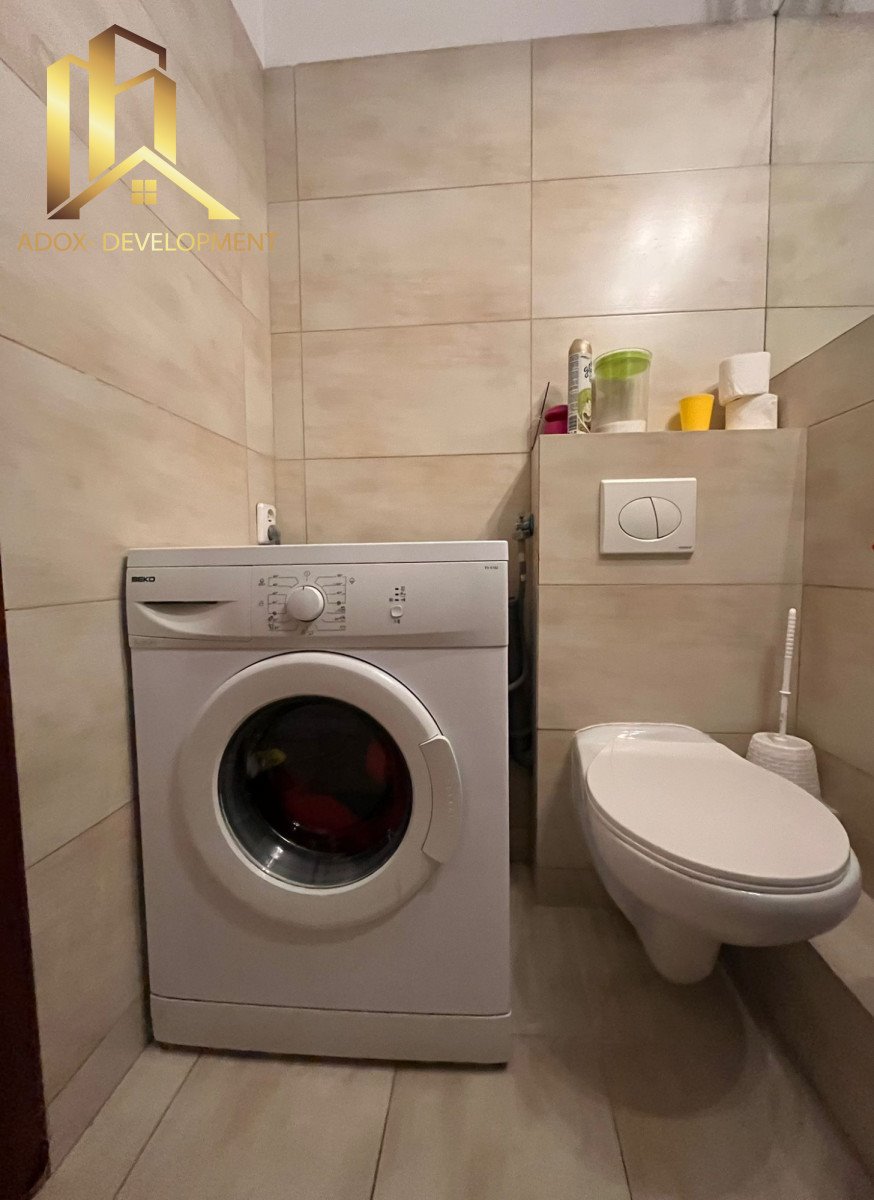 Przytulne 30 m² z oddzielną kuchnią w centrum Piaseczna Piaseczno, Róż  30m2 Foto 1
