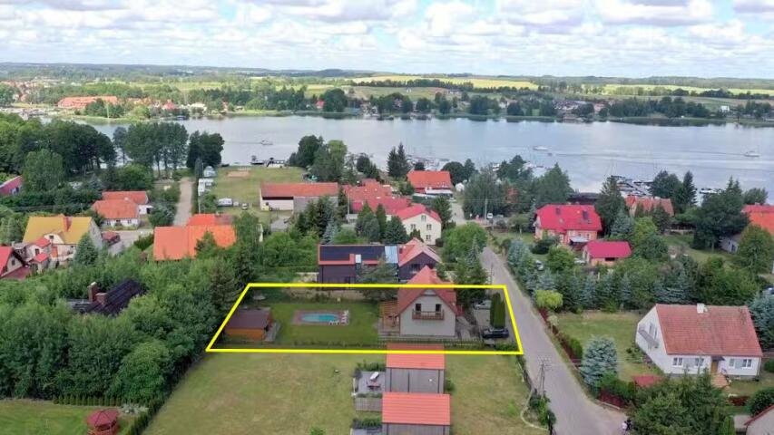 Dom z basenem i garażem nad jeziorem Niegocin Rydzewo, Orzechowa  136m2 Foto 1