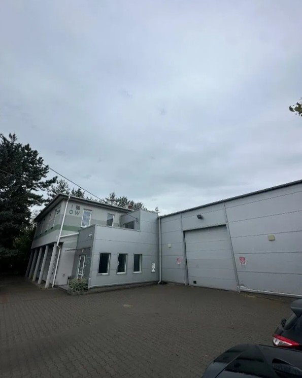 Polecam magazyn 690 m² z klimatyzacją i parkingiem w Wawrze Warszawa, Wawer  691m2 Foto 1
