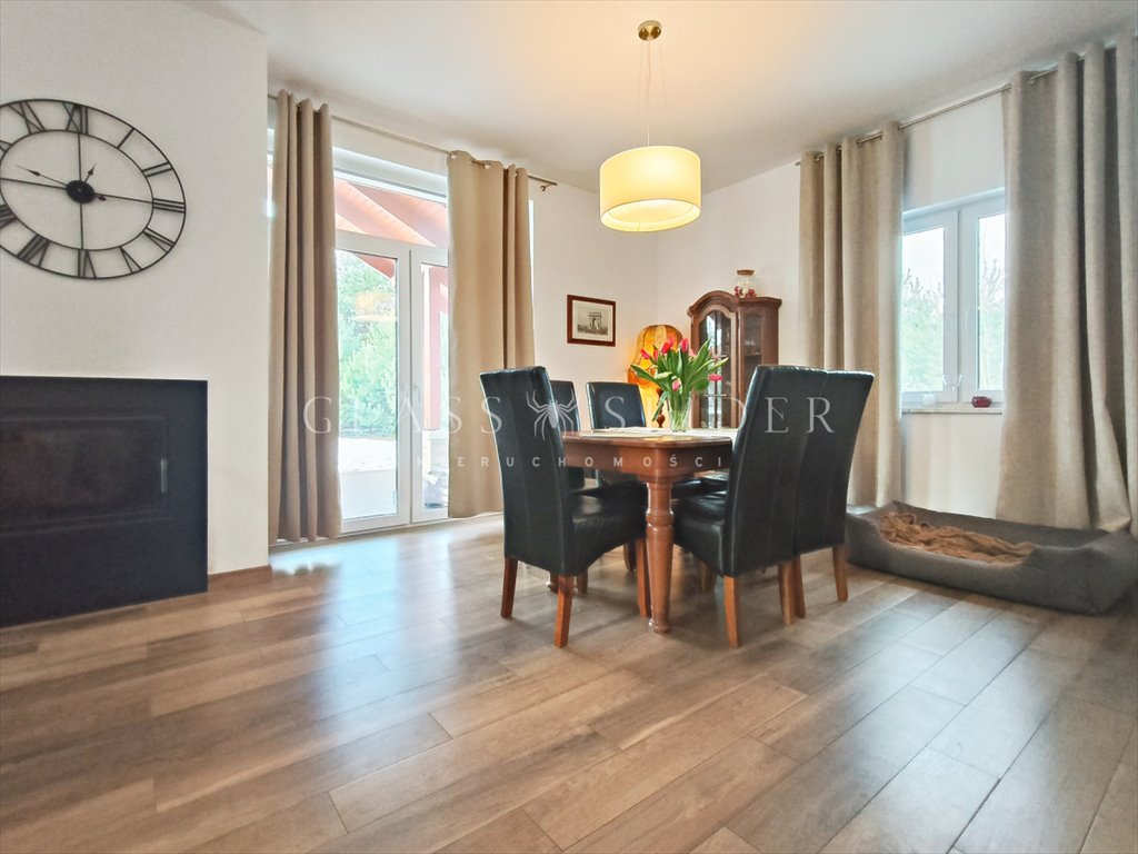 Dom wolnostojący 111 m² z ogrodem i kolektorami słonecznymi zapraszam Żółwin, Żaby  111m2 Foto 1