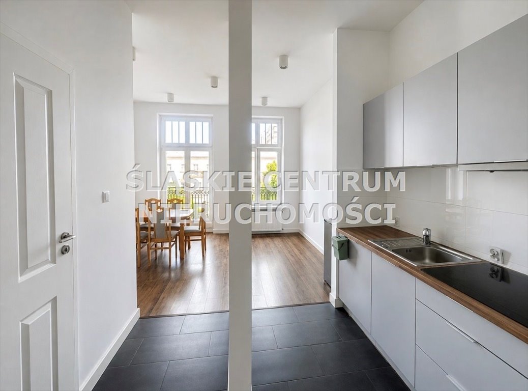 Komfortowe 2-pokojowe mieszkanie z balkonem, centrum Częstochowy - polecam! Częstochowa, Centrum, Aleja Najświętszej Marii Panny  44m2 Foto 1