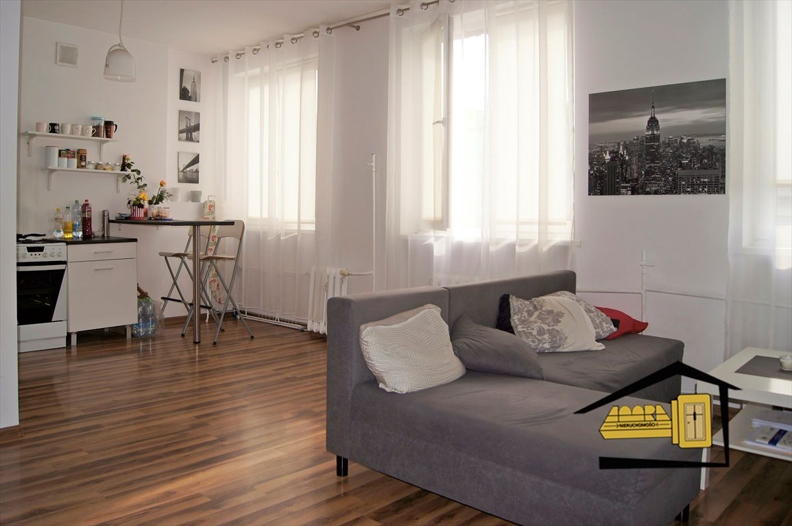 Kawalerka na sprzedaż Chorzów, Batory 36m2 Foto 1 Kawalerka na sprzedaż Chorzów, Batory 36m2 Foto 1