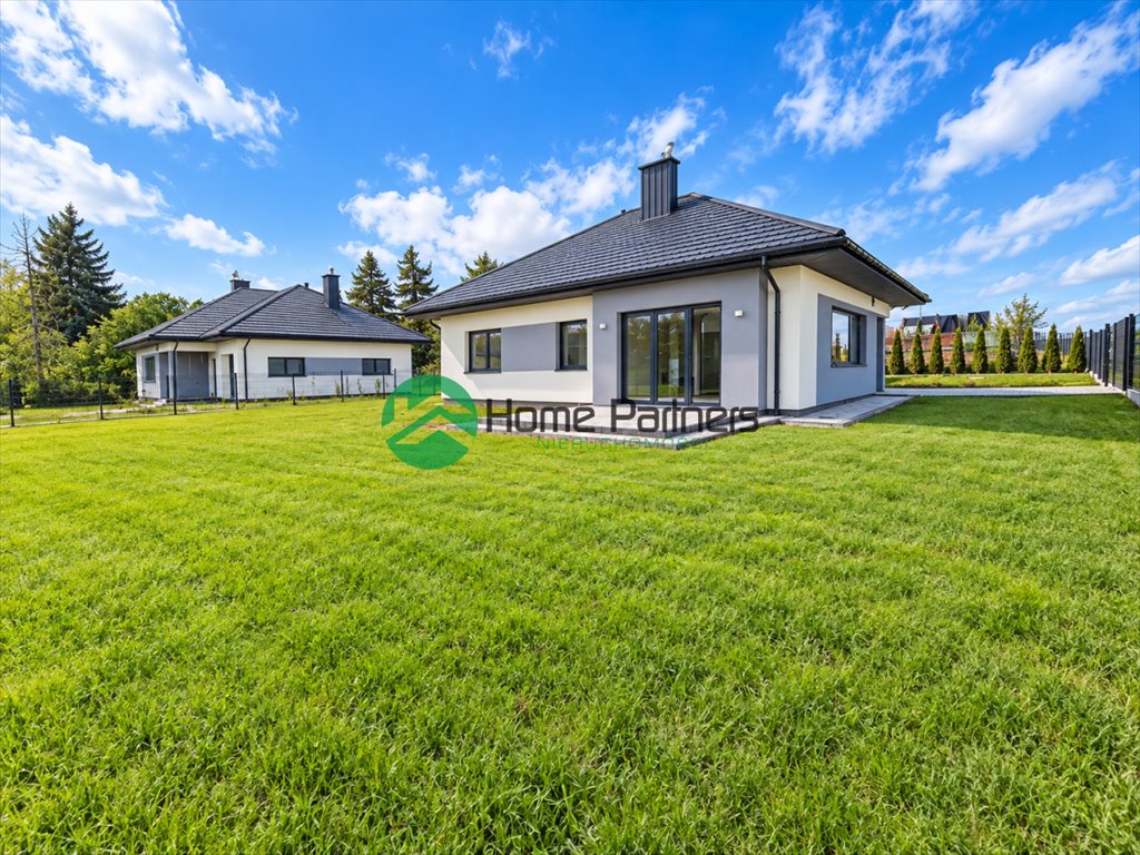 Sprzedam dom 127 m² z garażem i dużą działką w Zakroczymiu Zakroczym  127m2 Foto 1