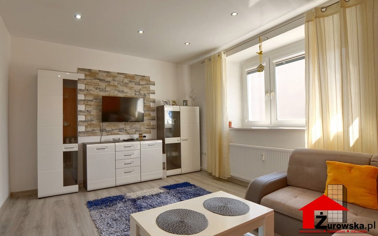 Umeblowane 40 m2 w centrum Krapkowic, ciepłe i słoneczne Krapkowice, Rynek  40m2 Foto 1