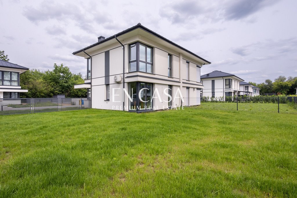 Nowoczesny dom bliźniak z ogródkiem, blisko Jeziora Fabrycznego Łomianki  84m2 Foto 1