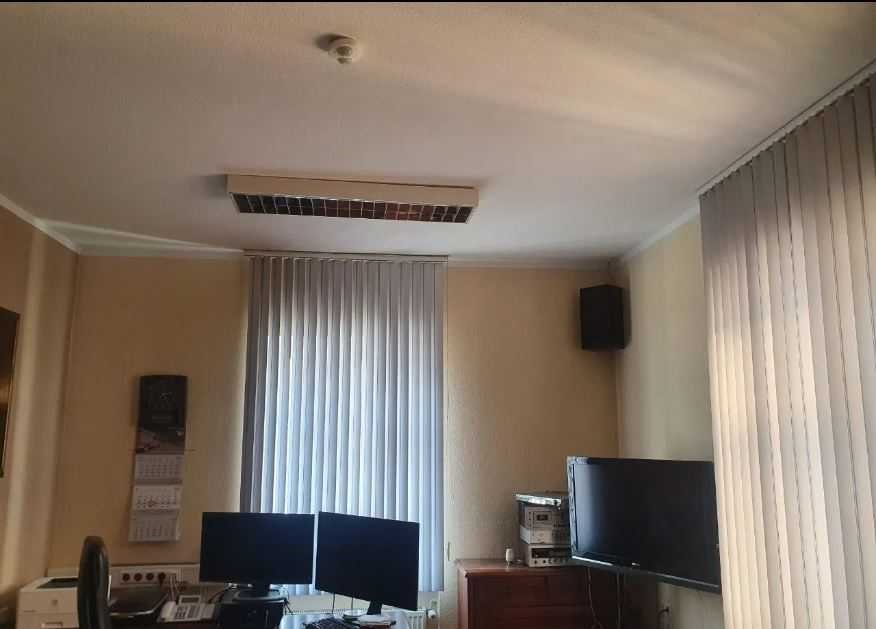 Lokal biurowo-usługowy 96 m² z klimatyzacją i parkingiem polecam! Legnica  96m2 Foto 1