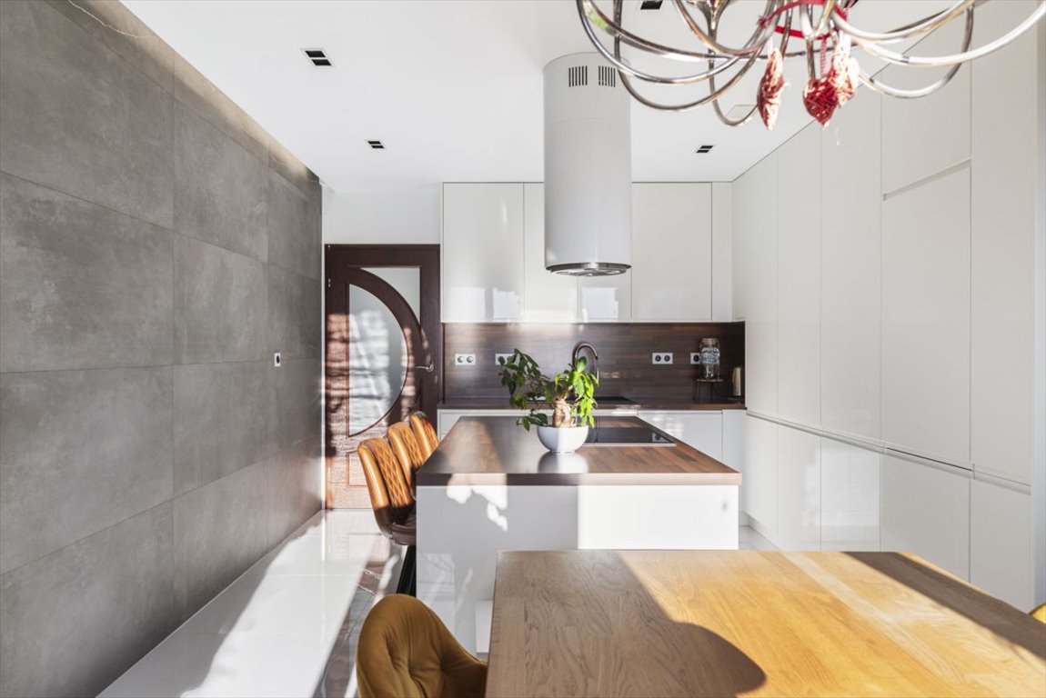 Dwupoziomowy apartament 104 m² z tarasem i miejscem parkingowym Bielany Wrocławskie, Świerkowa  104m2 Foto 1