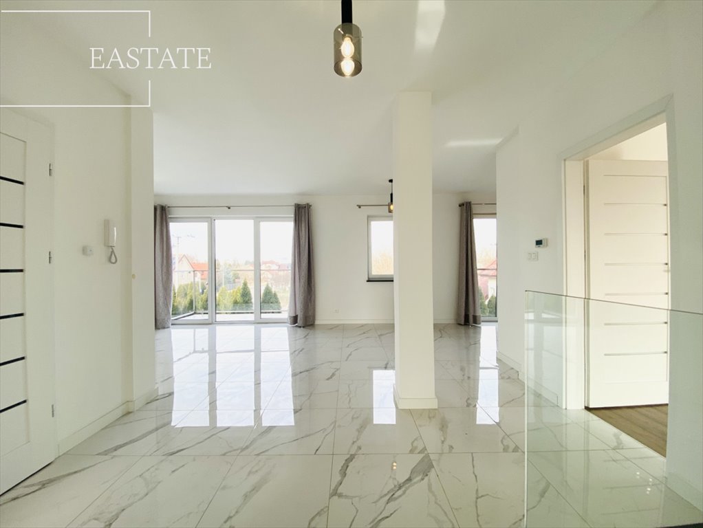 Mieszkanie czteropokojowe  na wynajem Warszawa, Wawer Las, Henryka Łasaka  160m2 Foto 1