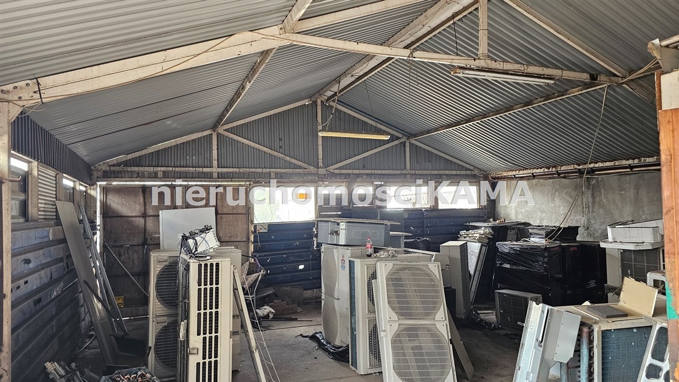 Garaż-wiata 80m² z dostępem do sanitariatów i placem manewrowym Bielsko-Biała  80m2 Foto 1