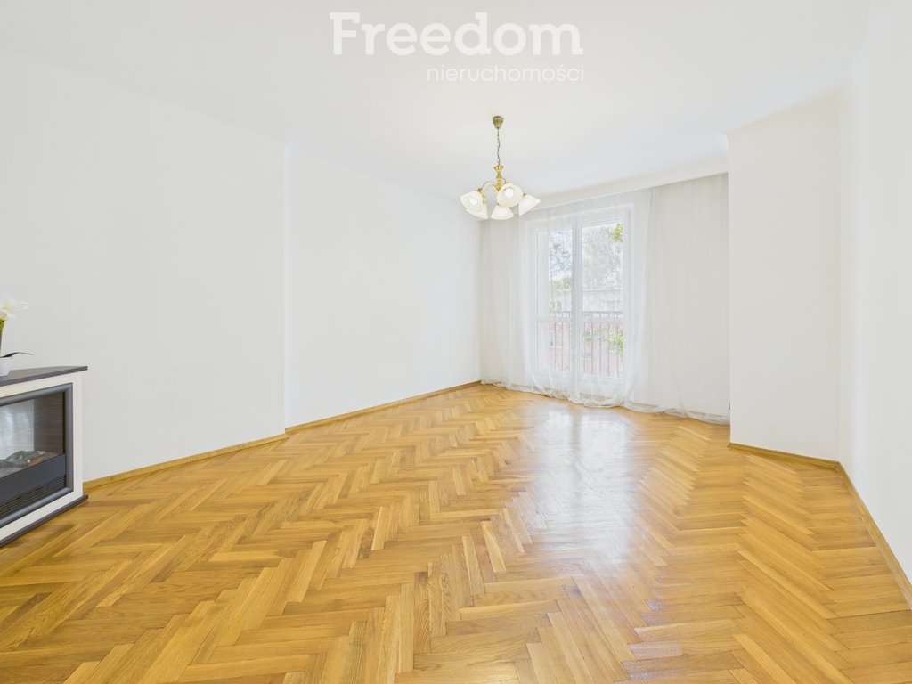 Mieszkanie trzypokojowe na sprzedaż Sosnowiec, Pogoń, gen. Stefana Grota-Roweckiego  68m2 Foto 1