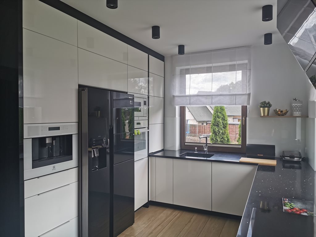 Dom z wysokim standardem, 202 m2, garaż, ogrzewanie podłogowe Wałcz, Ostrowiec  202m2 Foto 1